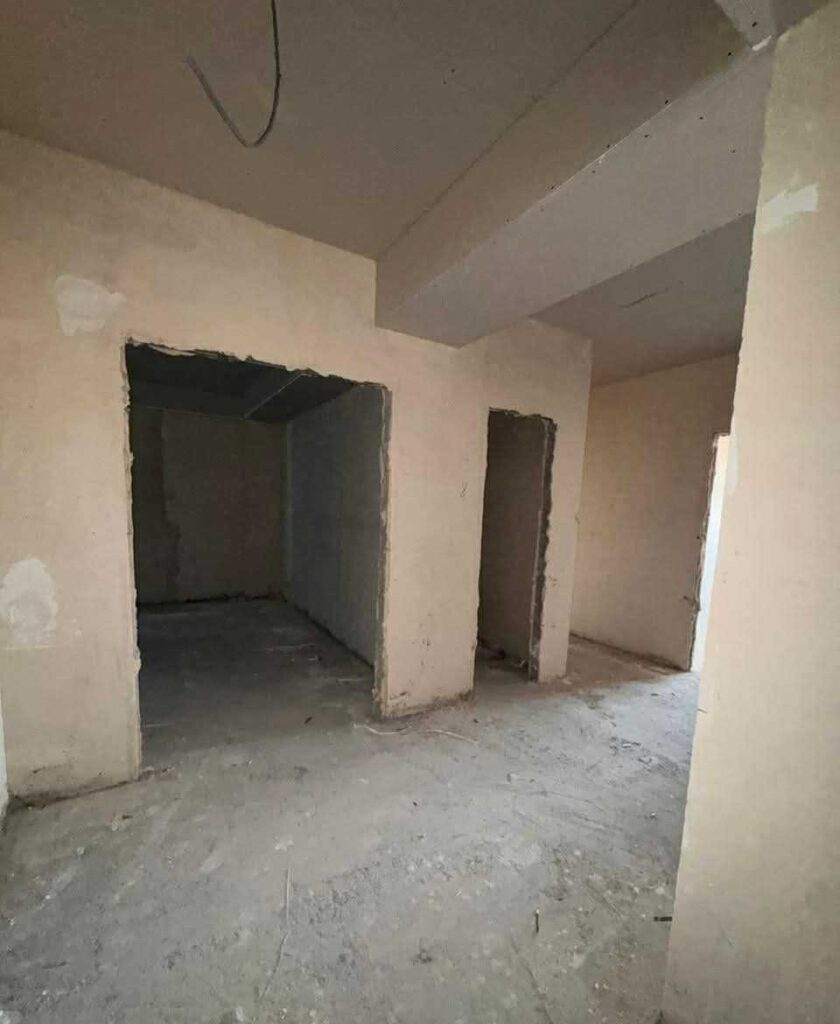 4 22ab2694 078c 4ea0 9abe 8c3a377f4e 840x1024