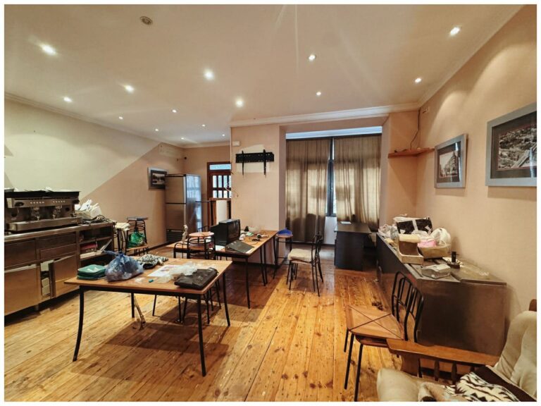 f8373603 fa90 41c6 8b37 59adb737804c 768x576